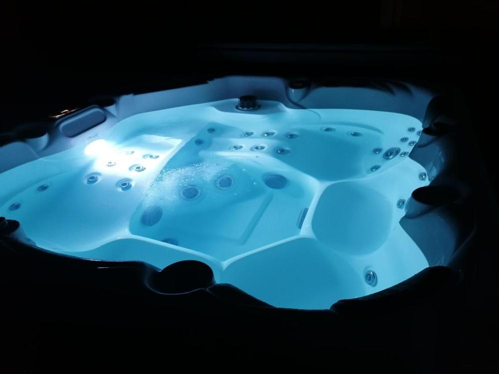 Gite De Charme Spa Privatif L'Oustau Di Tonin Malaucene Luaran gambar